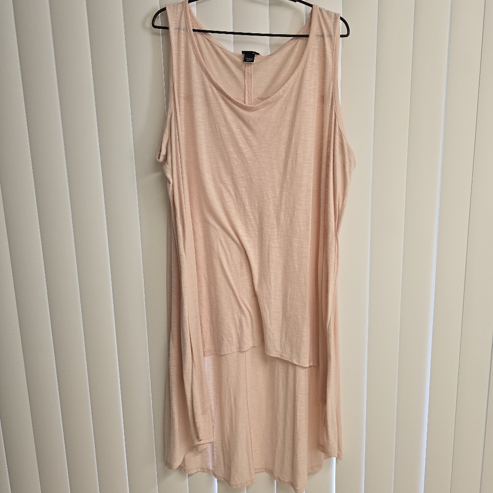 Torrid hi/lo baby pink tank top